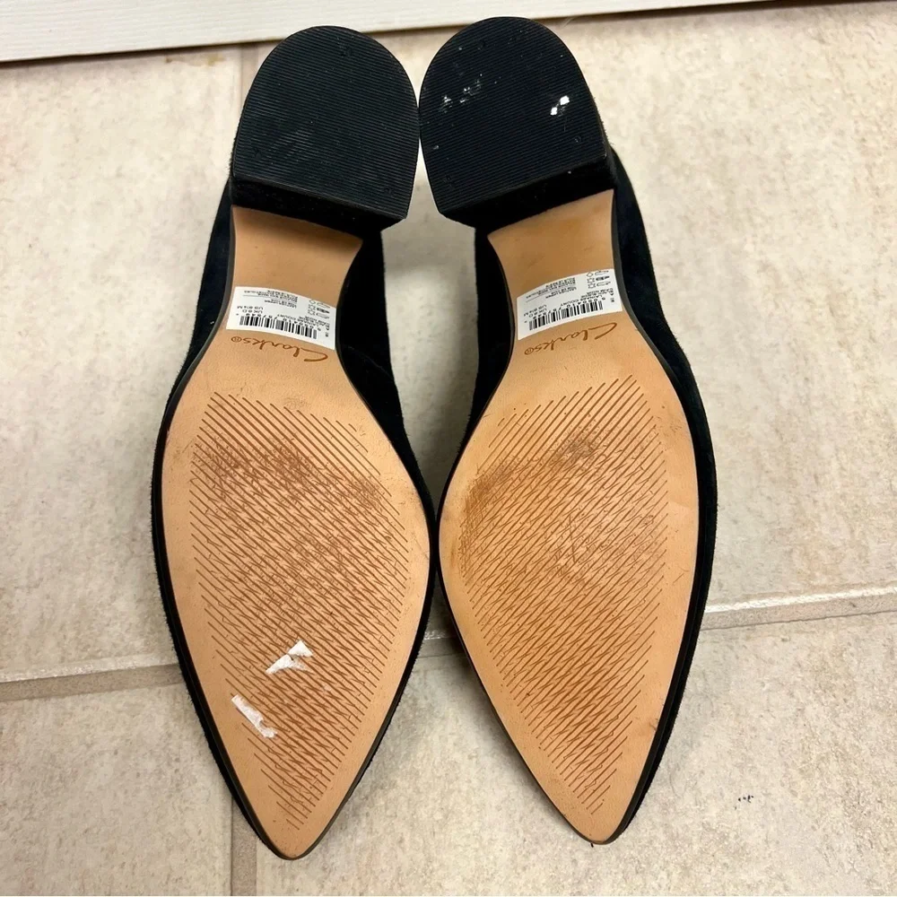 NWT CLARKS Laina85 Court Womens Pump Black Suede US Size 8.5M Preppy minimalist